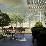 Bluepoint Hotel